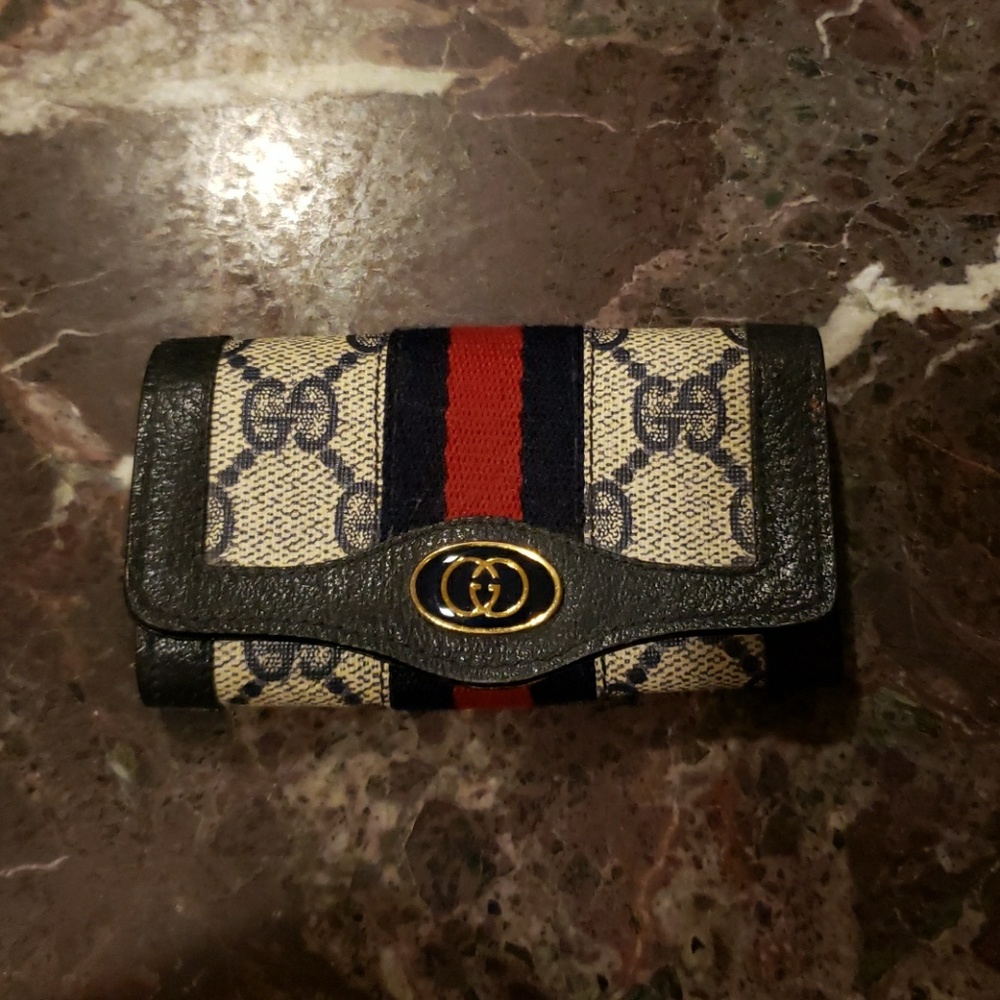 80's gucci key wallet